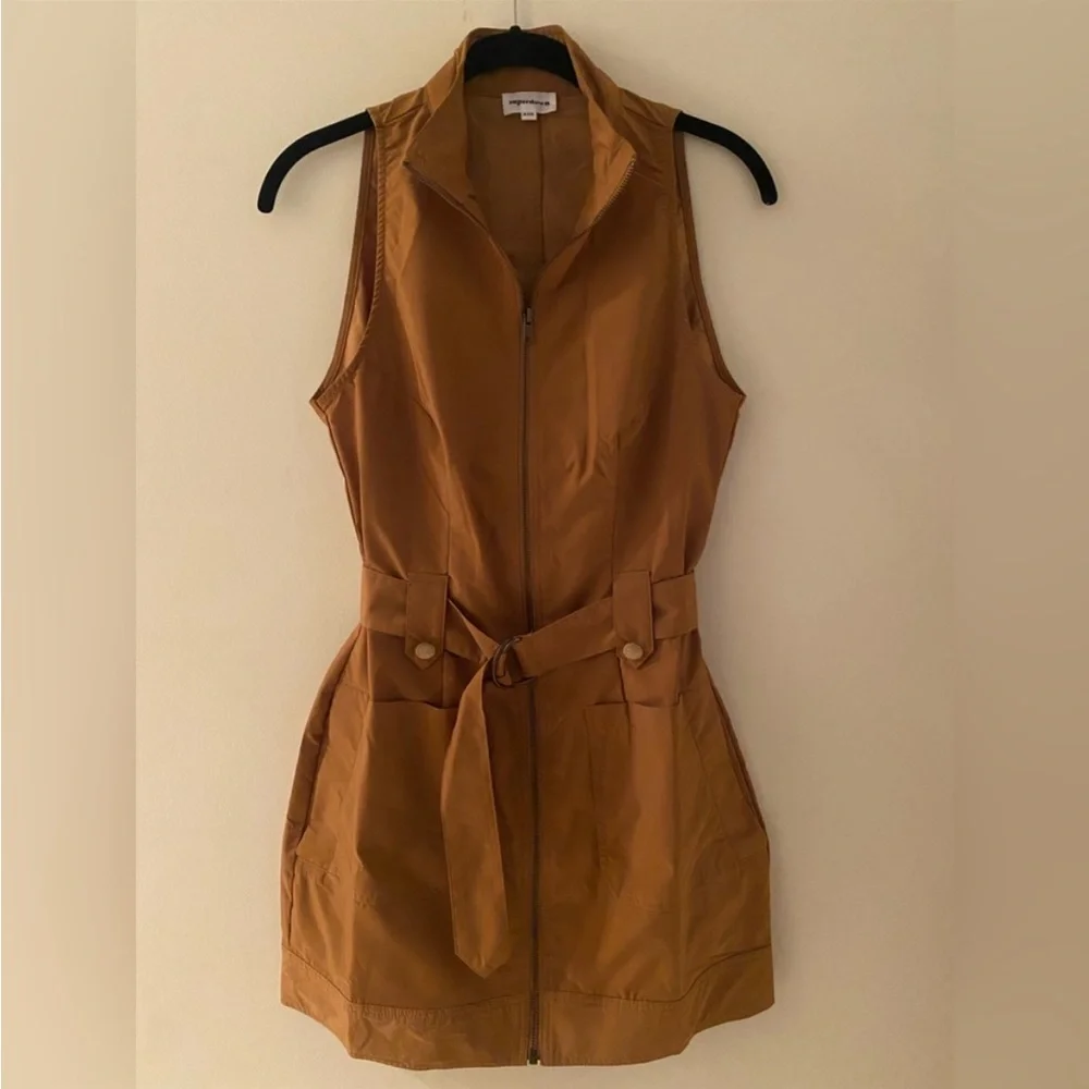 superdown Tan Sleeveless Dress - Picture 2 of 2